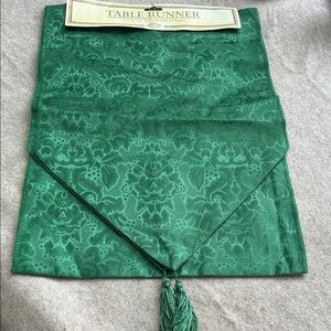 Green Jacquard Table Runner with Tassels